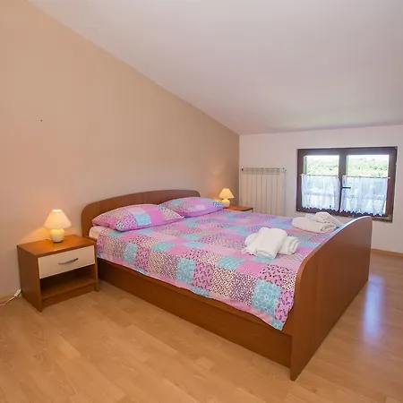Garbina Pensionat Vrvari