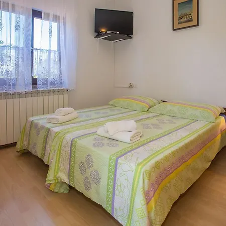 Garbina 3*